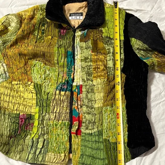 Tiger Lili VTG 80s 90s Patchwork Jacket 100% Silk Wearable Art Faux Fur Green 10 - Picture 10 of 13